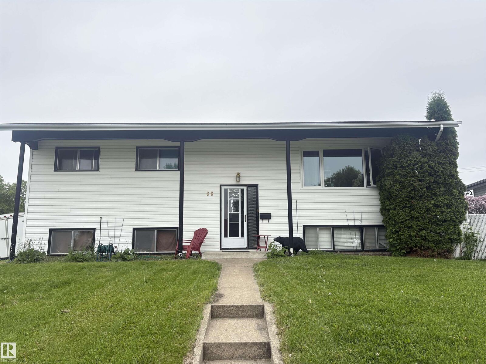 Property Photo:  66 Maligne Drive  AB T9G 1P8 