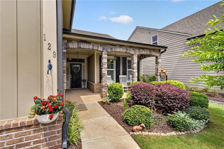 Property Photo:  129 Altmore Way  GA 30188 