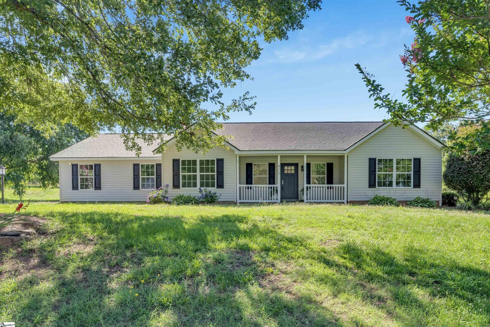 Property Photo:  410 Benjamin Reid Court  SC 29334 