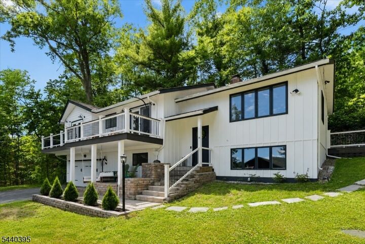 Property Photo:  19 Somerville Rd  NJ 07421 