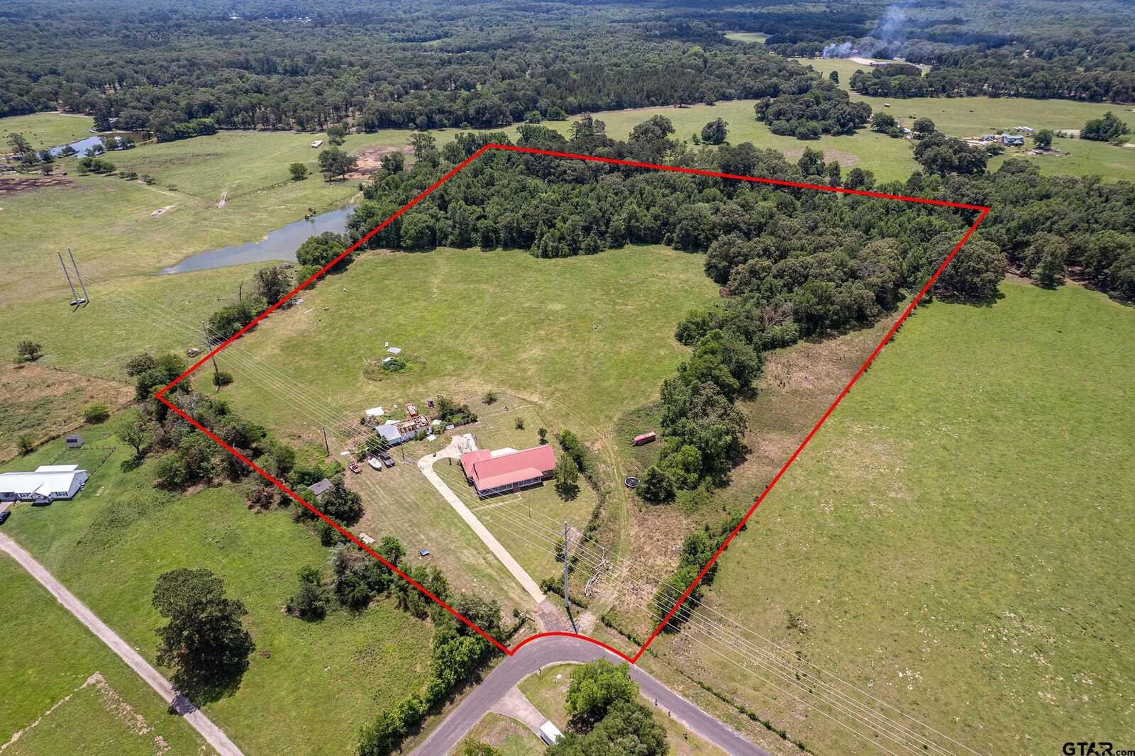 Property Photo: 432 County Road 3204 TX 75783