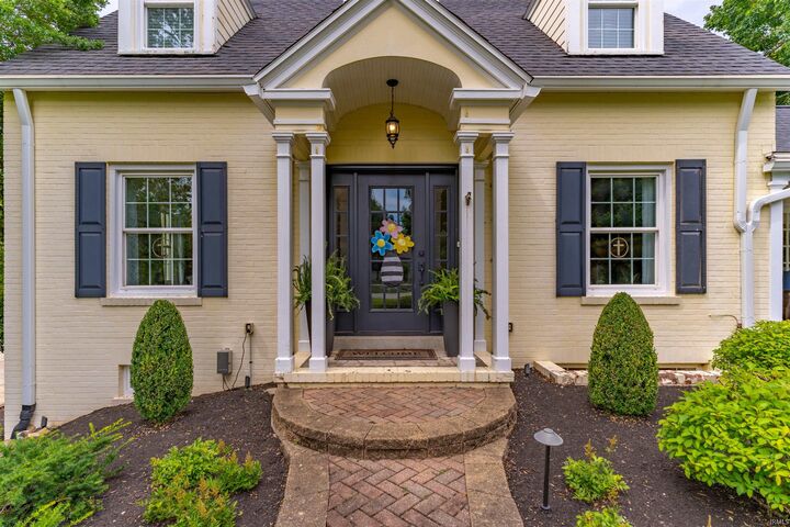Property Photo: 7110 Newburgh Road IN 47715-4451