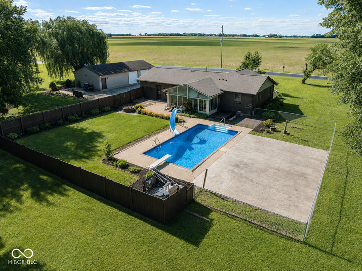 Property Photo:  6349 W 350 S  IN 46072 