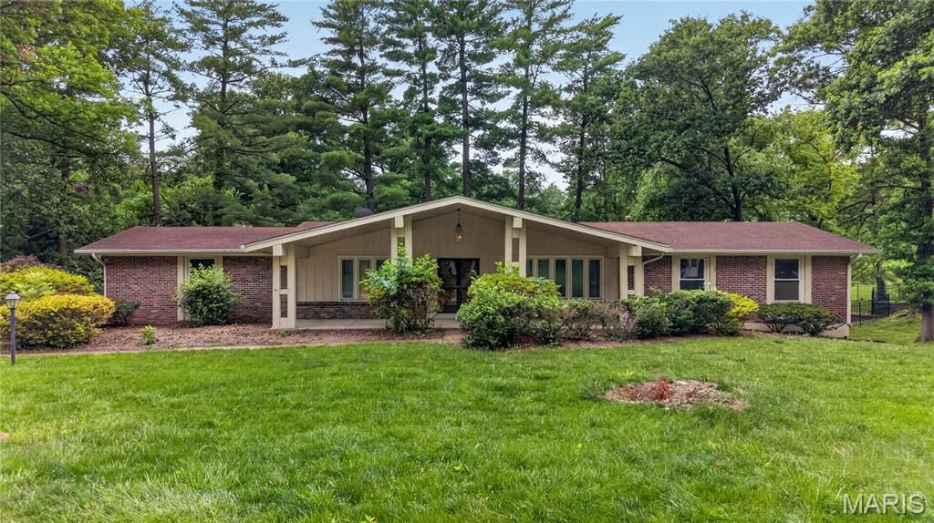 Property Photo:  12470 Villa Hill Lane  MO 63141 
