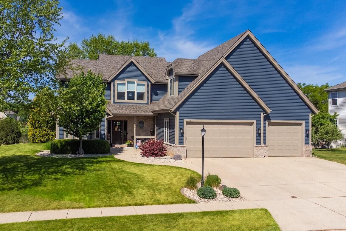 Property Photo: 1370 Mamerow Ln E WI 53066
