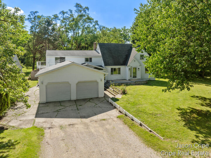 Property Photo:  503 Northland Court NE  MI 49341 