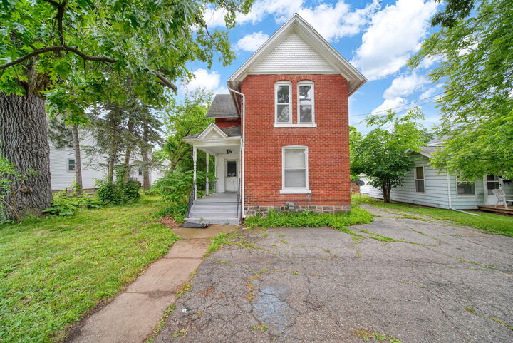 Property Photo: 521 W Ganson Street MI 49201