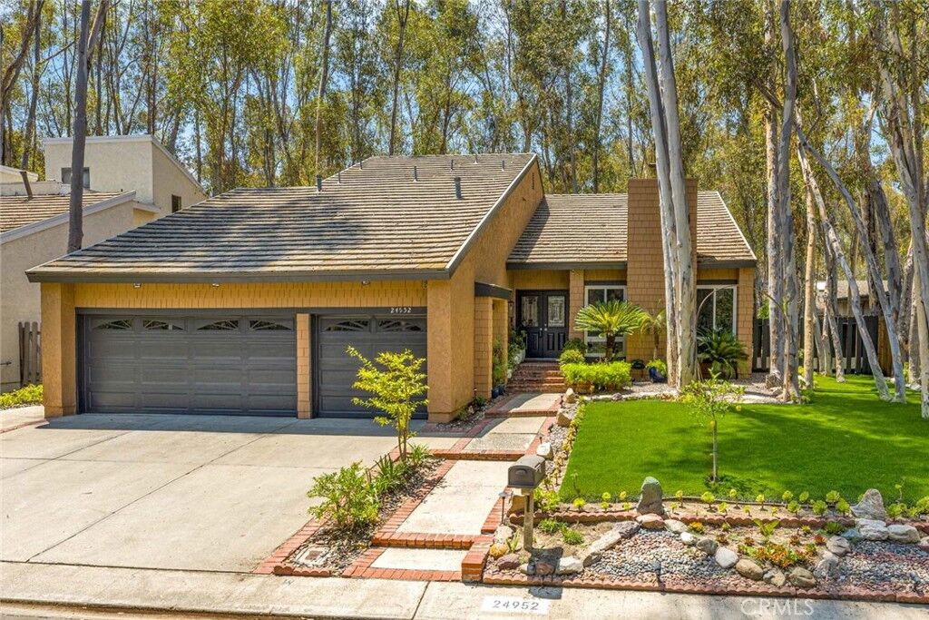 Property Photo:  24952 Singingwoods  CA 92630 