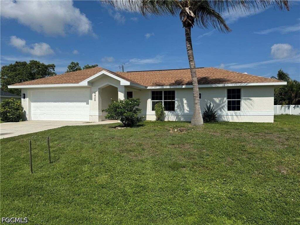 Property Photo: 4426 SW Santa Barbara Place FL 33914