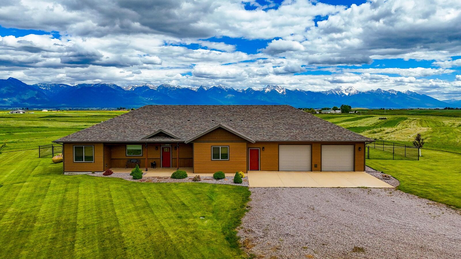 Property Photo: 40800 Stinger Road MT 59864