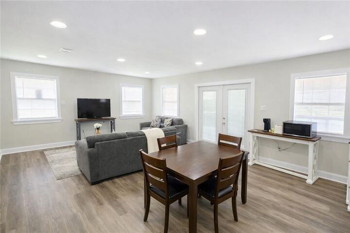 Property Photo:  697 Martin Lane  LA 70083 
