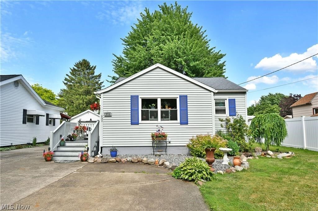 Property Photo:  632 Chestnut Street  OH 44030 