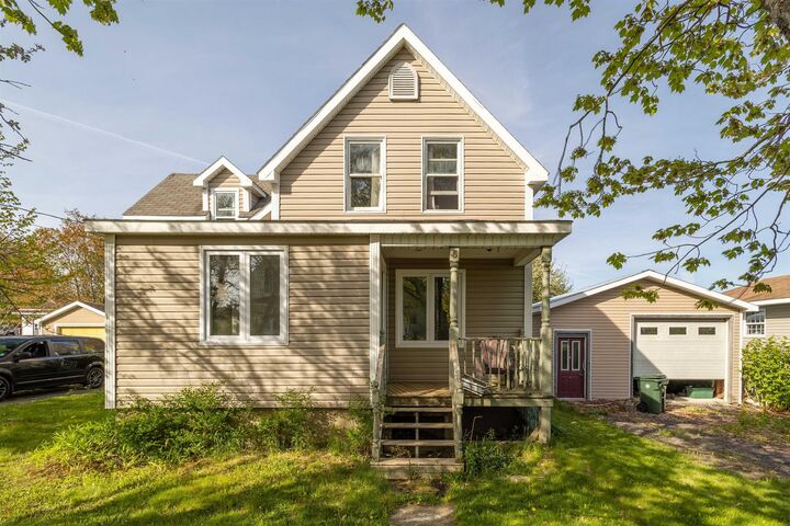 6 Grove Street — photo 1