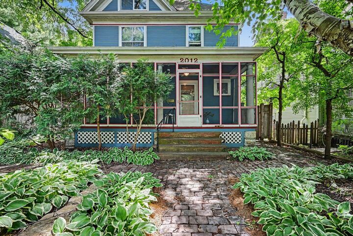 Property Photo: 2012 Iglehart Avenue MN 55104