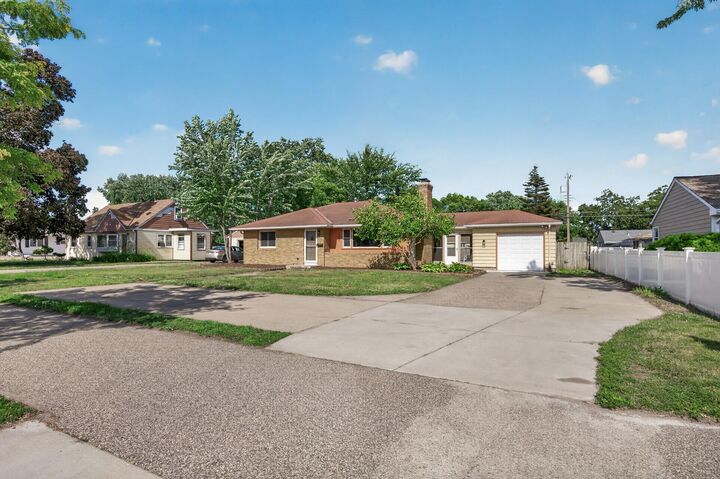 Property Photo:  7539 Portland Avenue S  MN 55423 