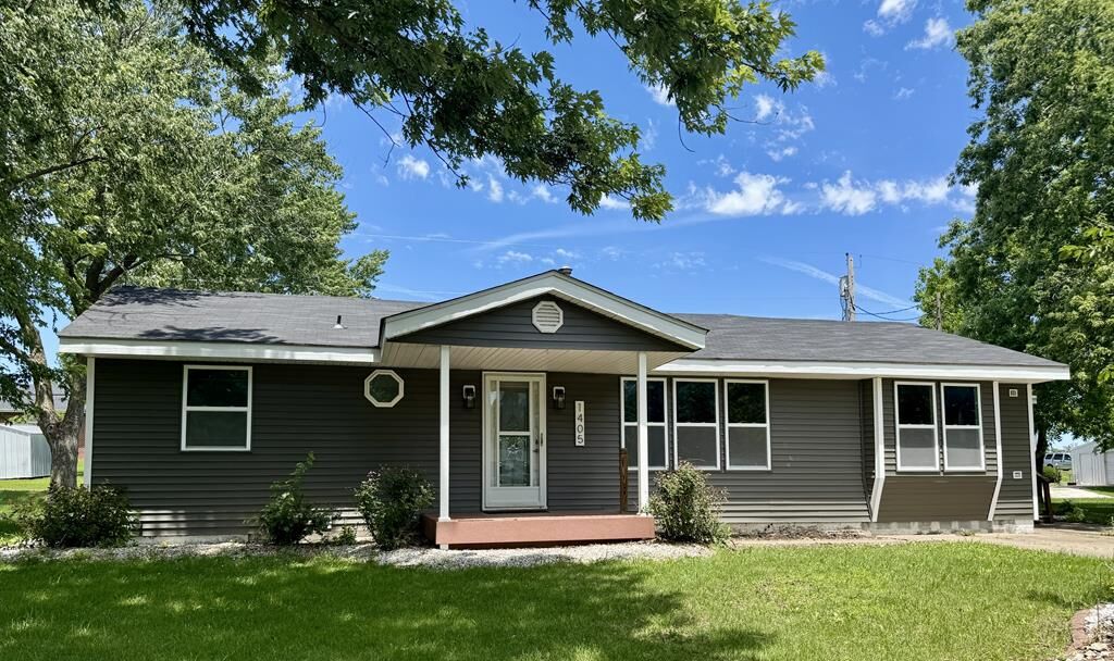 Property Photo:  1405 Primrose Lane  MO 63552 