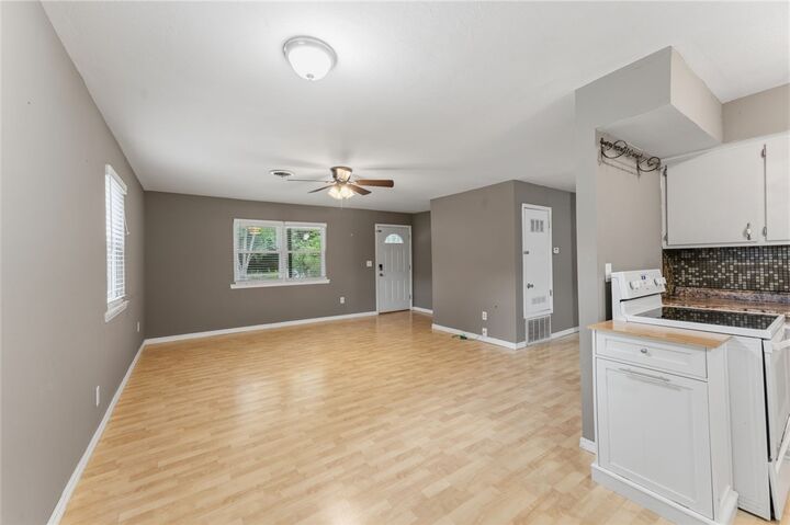 Property Photo: 362 S Napier Avenue AR 72701