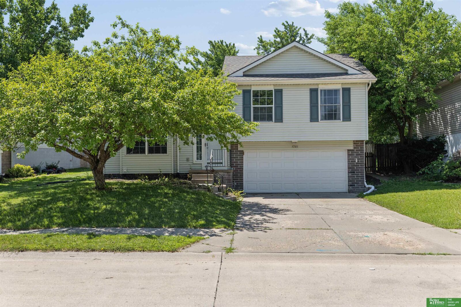 Property Photo:  17513 Gertrude Circle  NE 68136 
