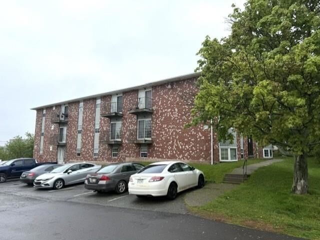 Property Photo: 11 Browns Court #101 PE C1A 9H3