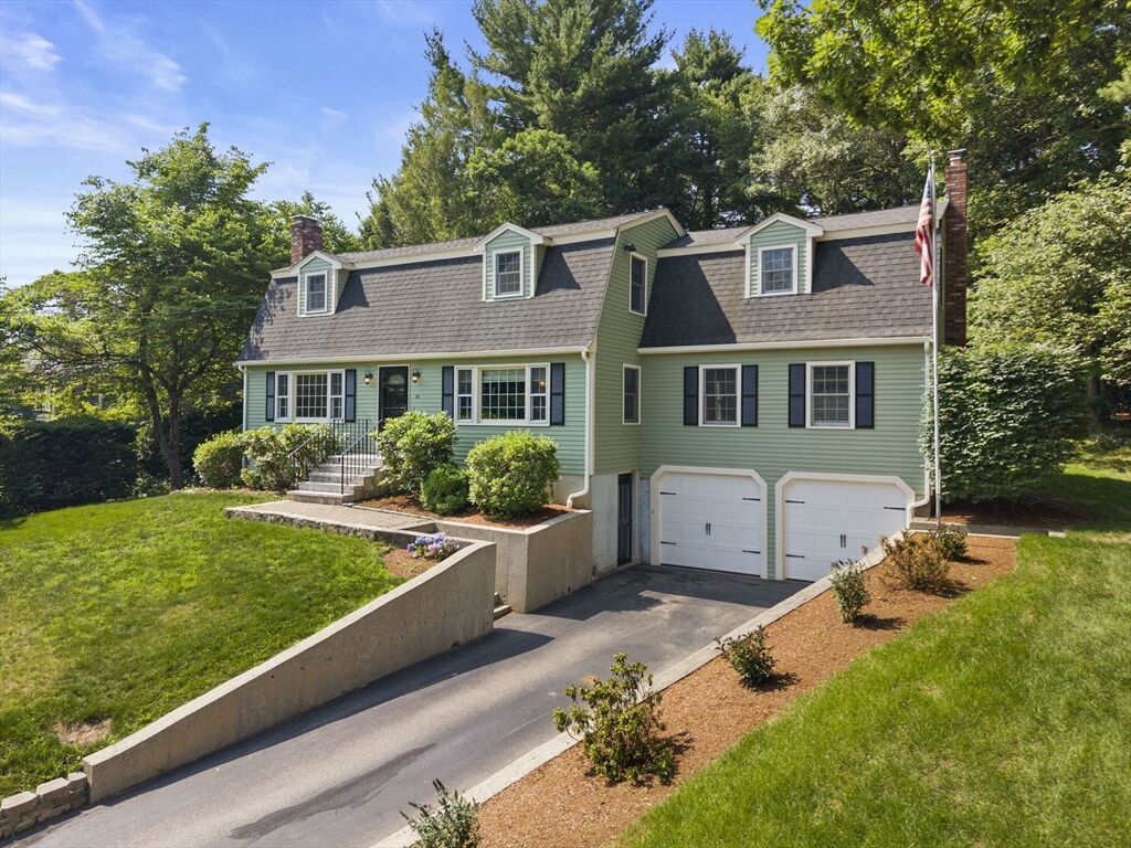 Property Photo:  24 Pontiac Road  MA 02081 