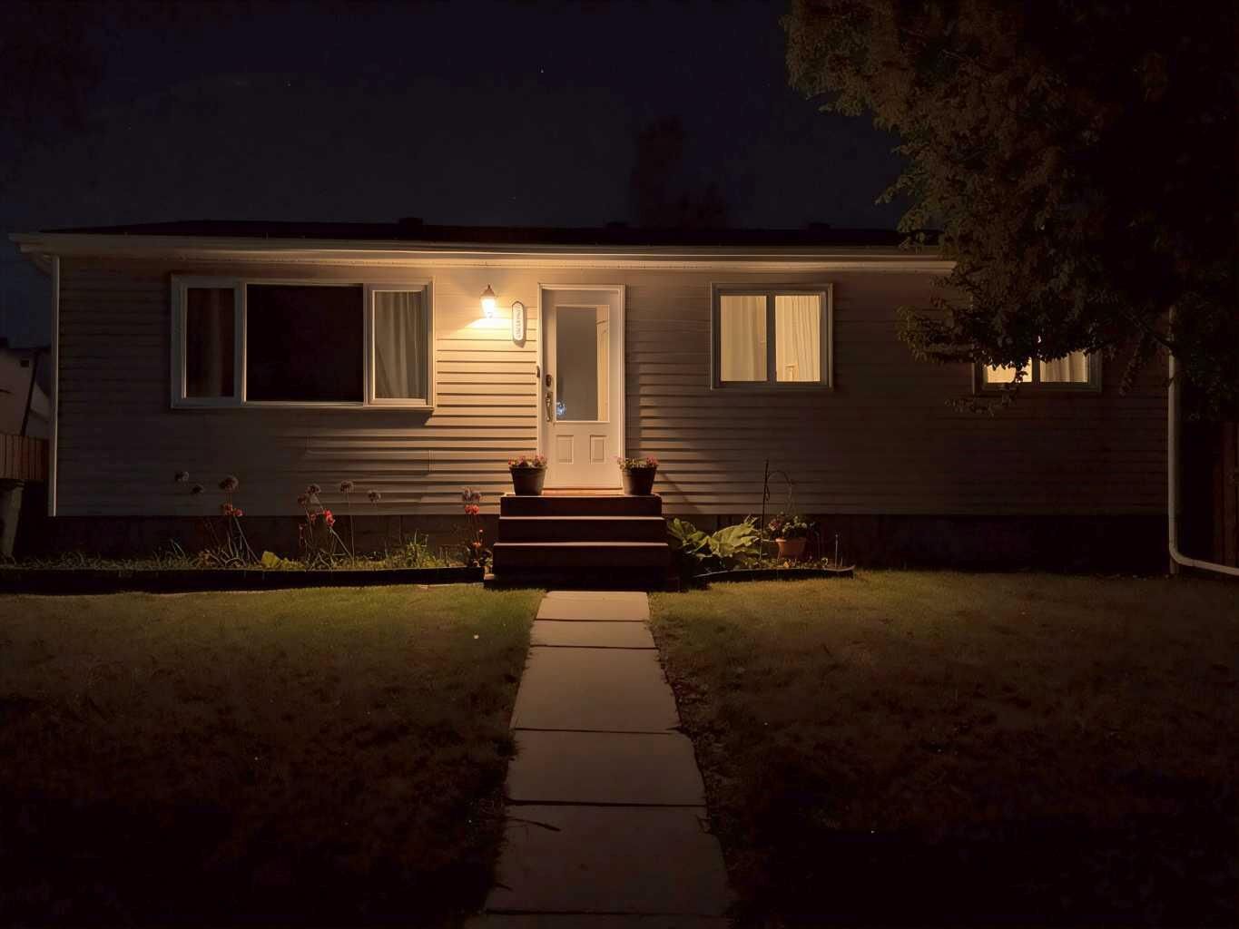 Property Photo: 1109 56 Street AB T7E 1H8