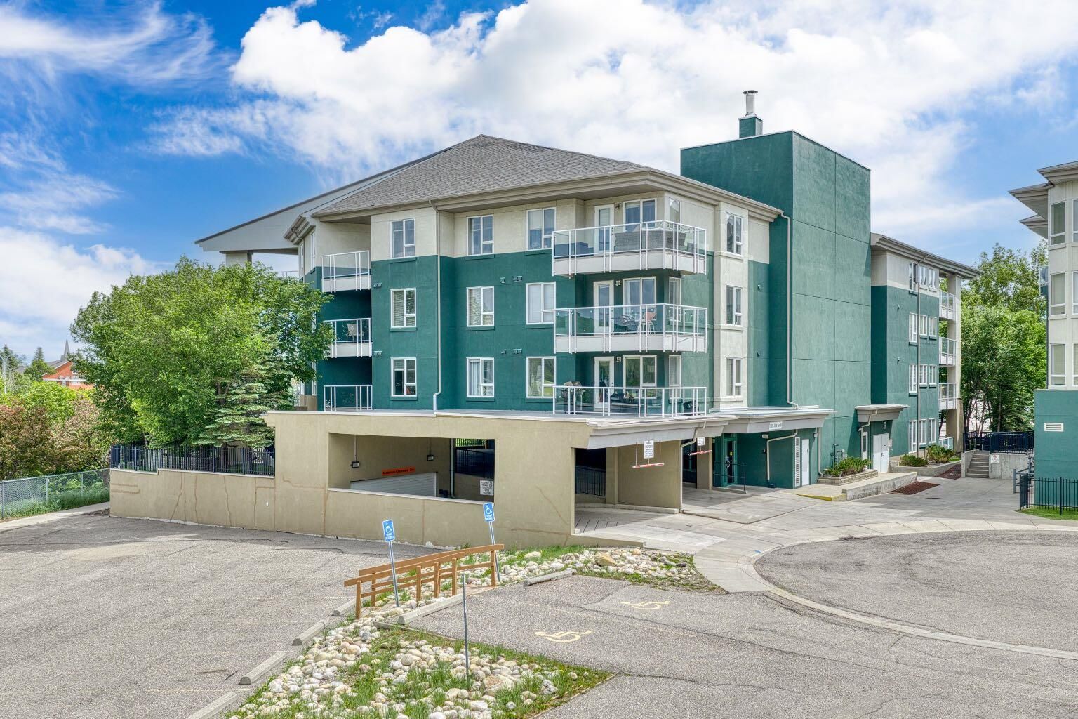 Property Photo: 3101 34 Avenue NW 107 AB T2L 2A3