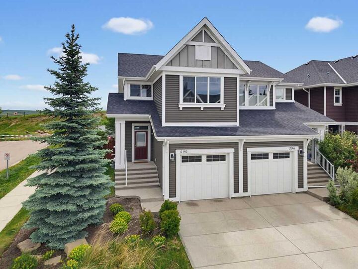 590 River Heights Crescent — photo 1