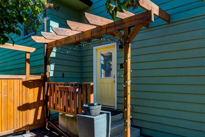 Property Photo: 259 Shawmeadows Road SW AB T2Y 1B6
