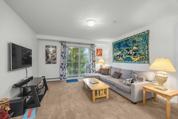 Property Photo: 279 Copperpond Common SE 5209 AB T2Z 1J6