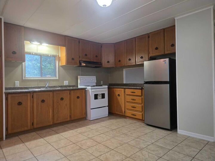 Property Photo:  72133 Range Road 11 305  AB T0H 1B0 