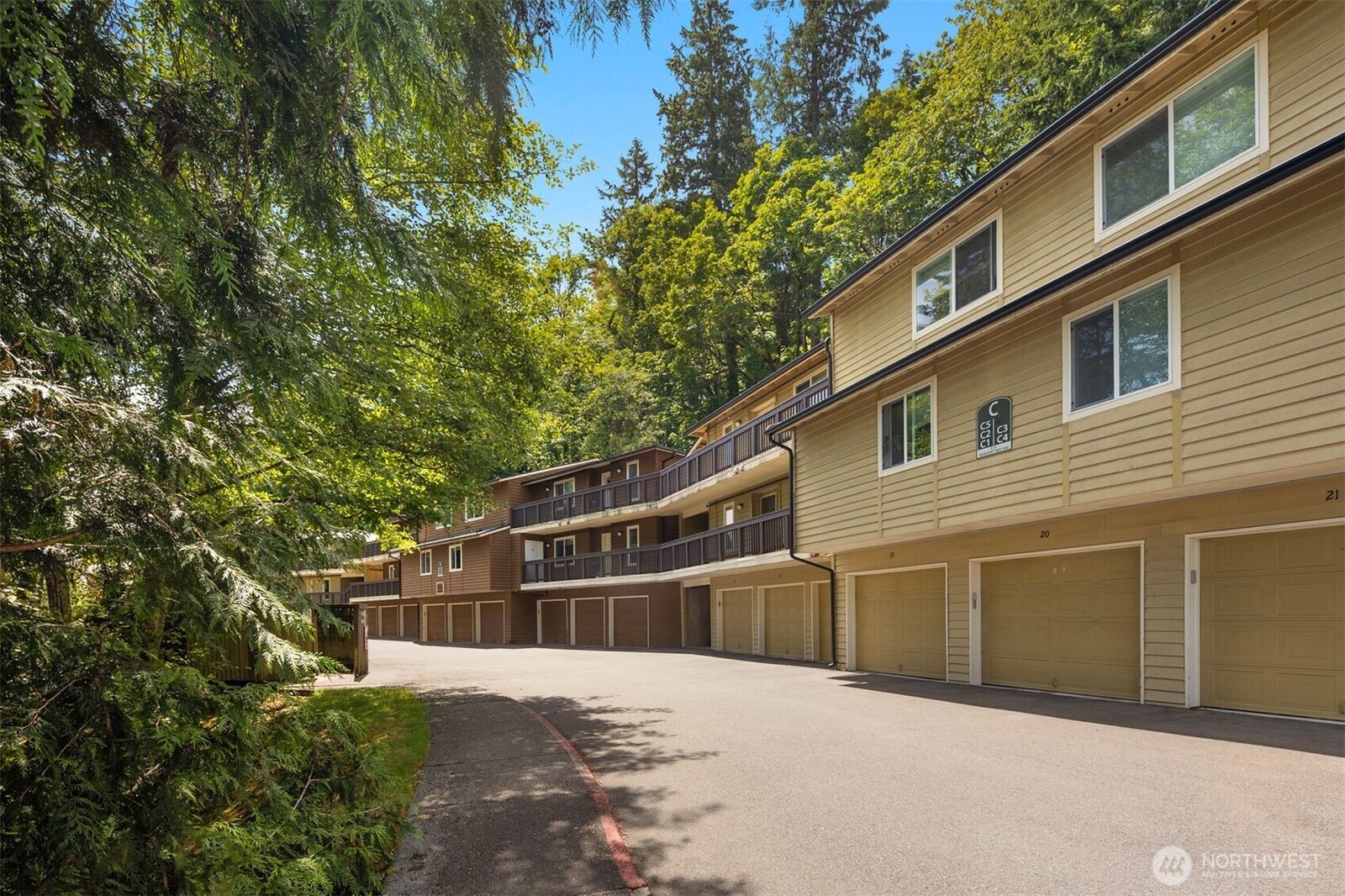 Property Photo: 515 Newport Way NW B3 WA 98027