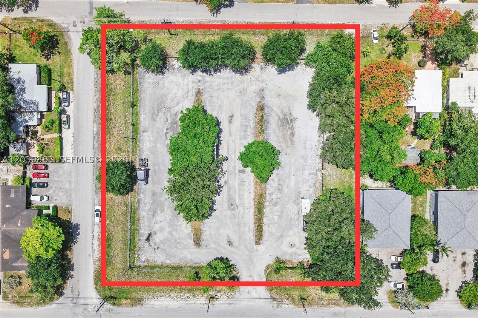 Property Photo: 1st Ave NW 166 St FL 33169
