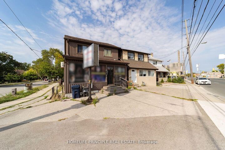 1608 Weston Road — photo 1