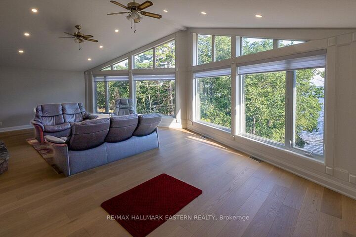 Property Photo: 15 Oakridge Drive ON K0L 3E0
