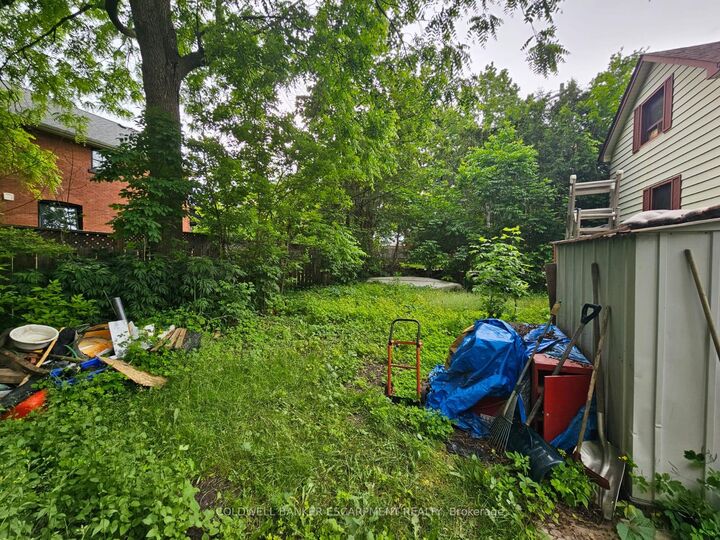 Property Photo: 99 Church Street E ON L7J 1K9