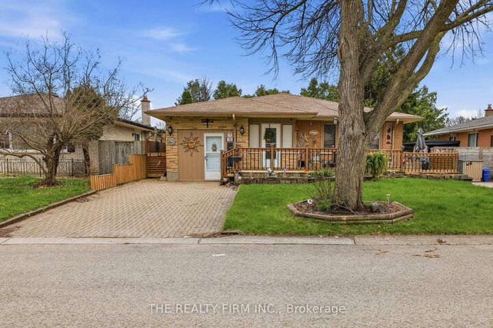 70 Talavera Crescent — photo 1