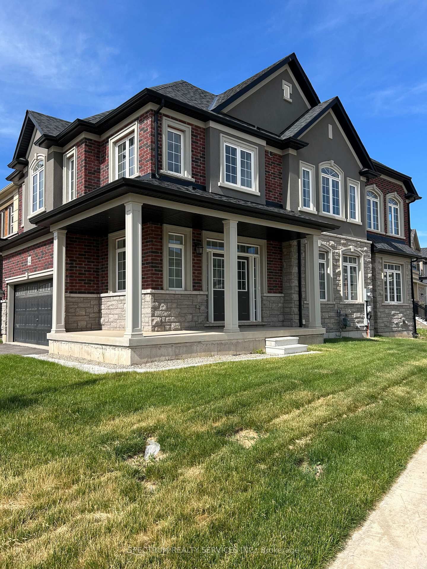 Property Photo: 42 Waldron Street ON N3V 0C3