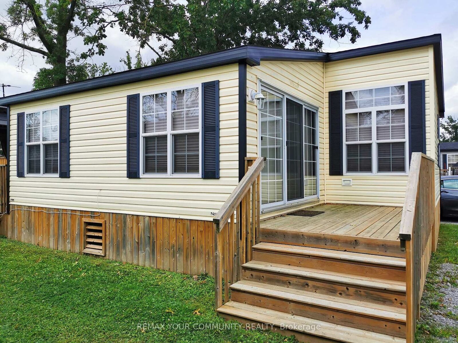 Property Photo: 1501 Line 8 Road 251 ON L0S 1L0