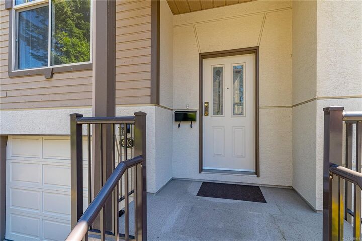 Property Photo: 288 Eltham Rd #403 BC V9B 1J9
