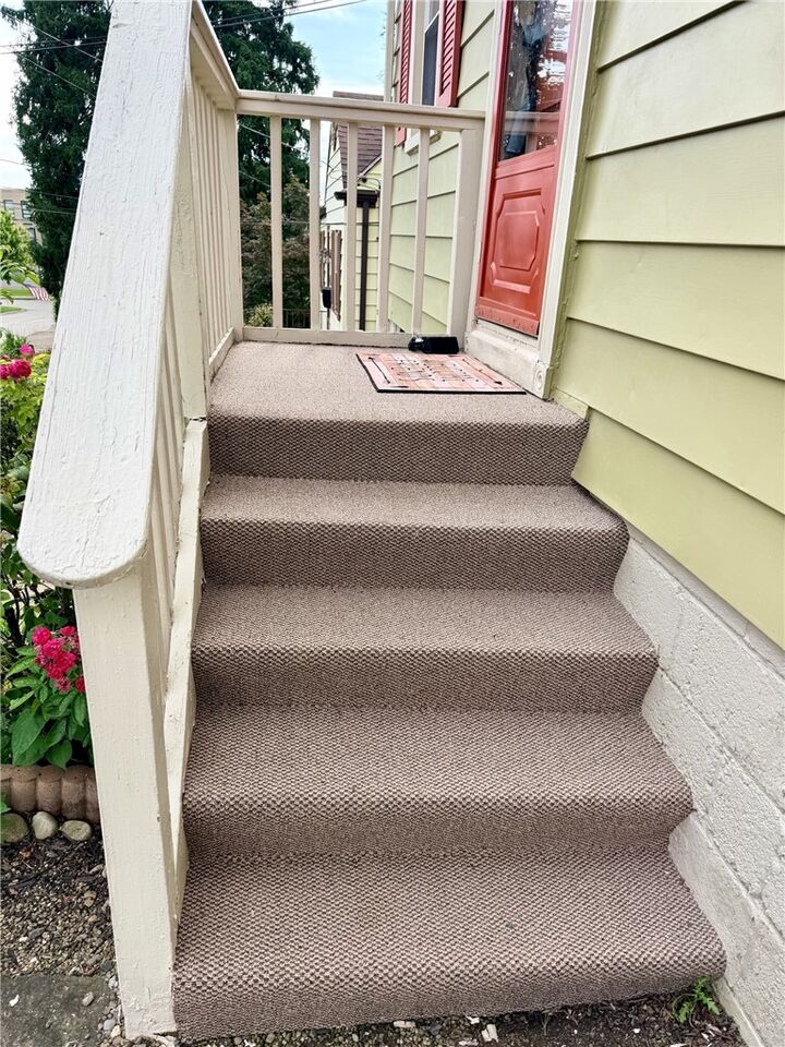 Property Photo:  708 Crysler Street  PA 15226 