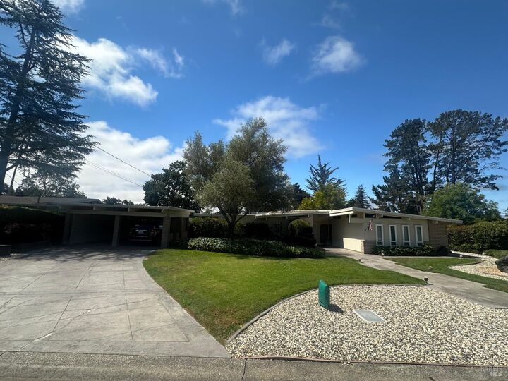 Property Photo:  495 Country Club Drive  CA 95401 