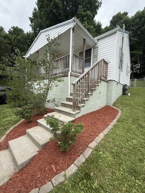Property Photo:  210 Highlawn Park Ave  WV 25901 