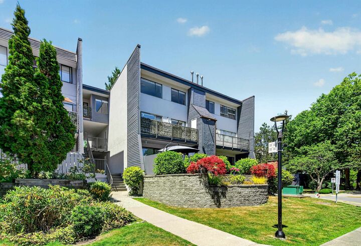 7330 Coronado Drive — photo 1