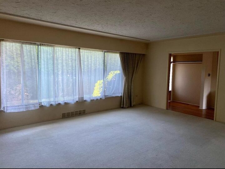 Property Photo: 8280 Francis Road BC V6Y 1A4