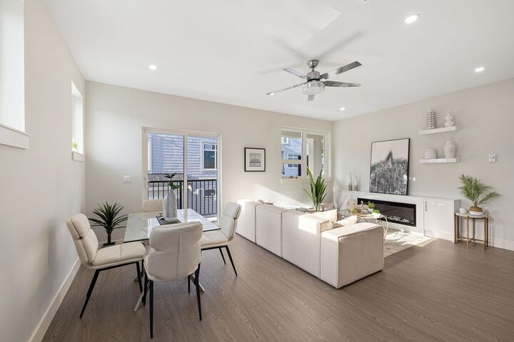 Property Photo:  14391 61A Avenue 10  BC V3X 1A4 