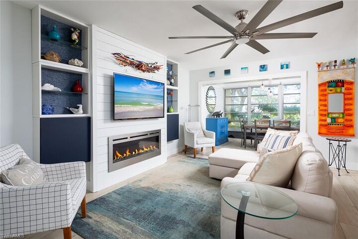 Property Photo:  4171 Lakewood Blvd E-25  FL 34112 