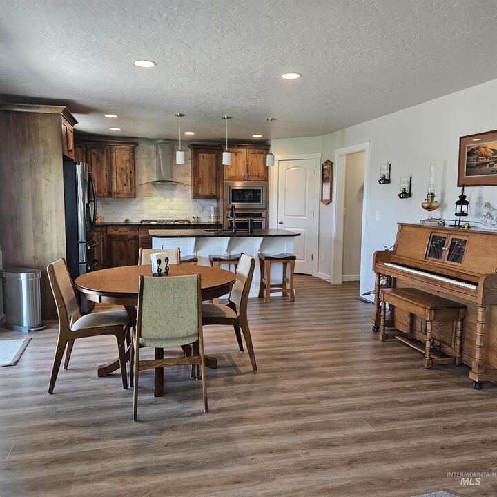 Property Photo: 1741 Panama Ave ID 83617
