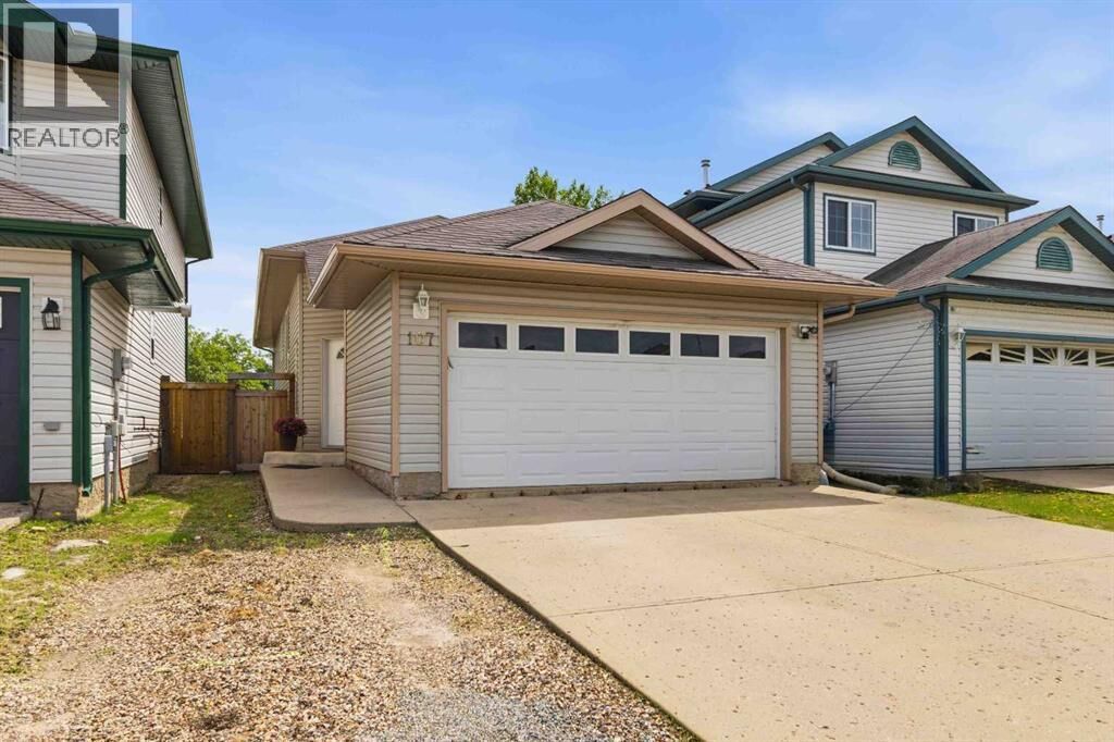 Property Photo:  107 J.w. Mann Drive  AB T9H 5G7 