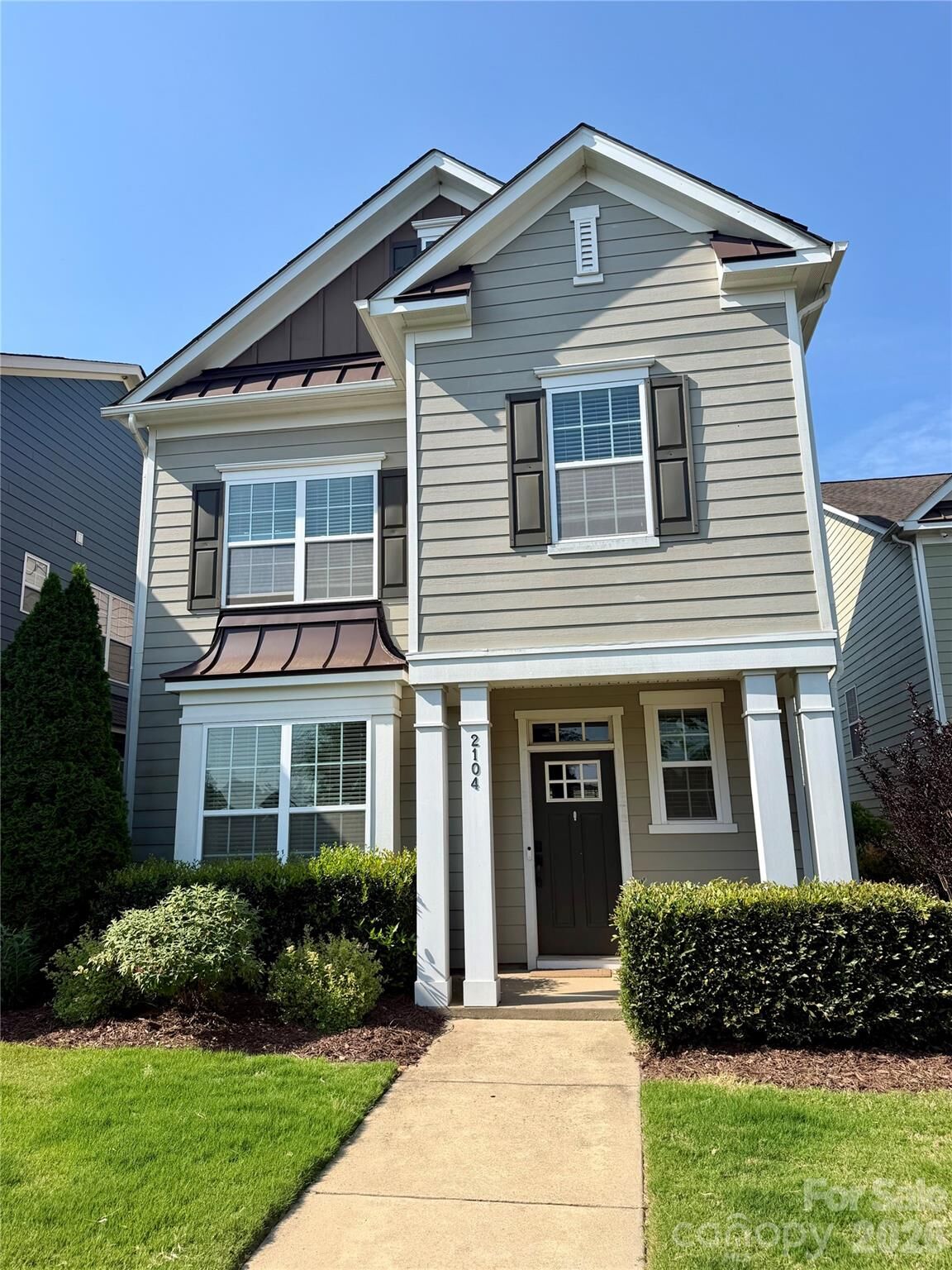 Property Photo:  2104 Woodward Avenue  NC 28206 
