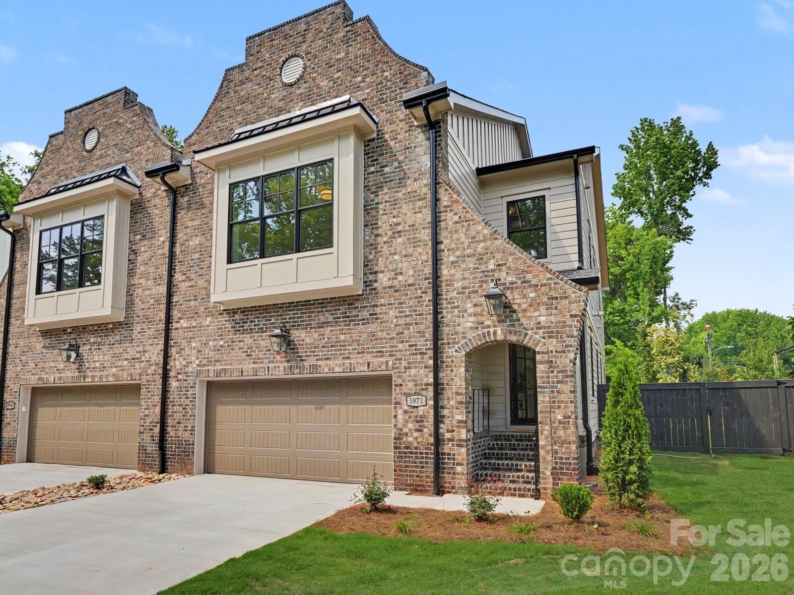 Property Photo:  5971 Gate Post Road  NC 28211 